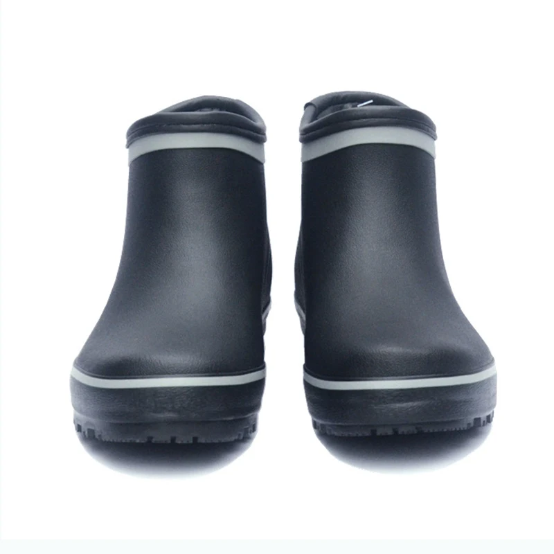 Soft rain boots for men and women, environmentally friendly rubber low-top short-barrel parent-child fishing shoes water shoes
Soft rain boots for men and women, environmentally friendly rubber low-top short-barrel parent-child fishing shoes water shoes