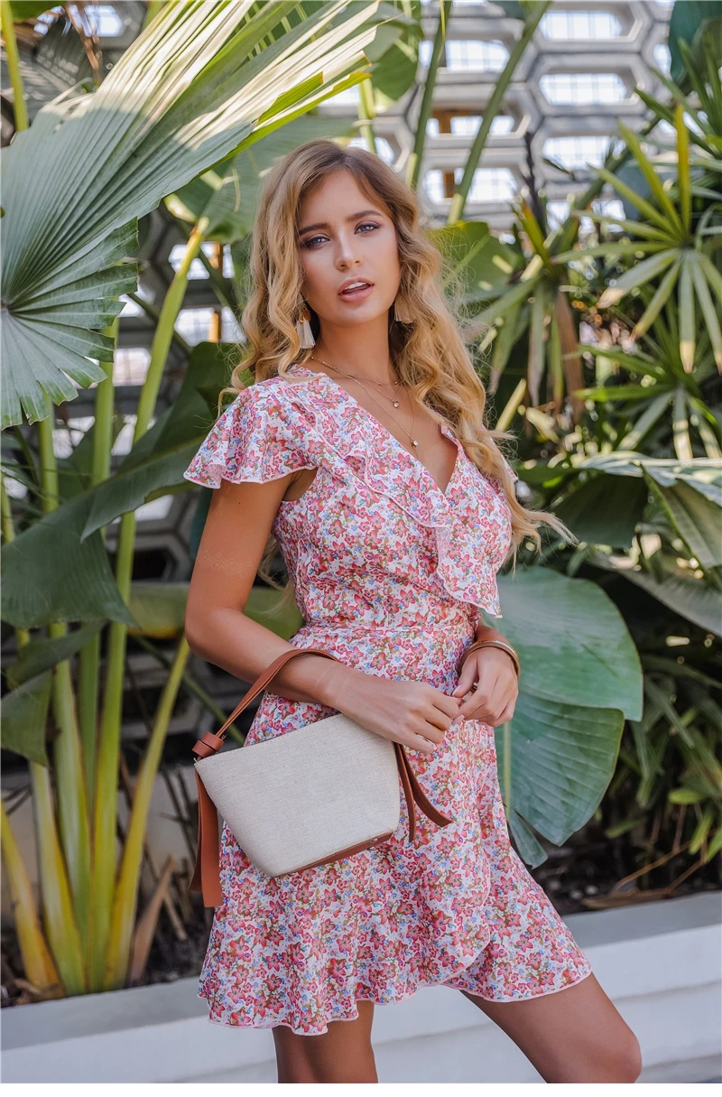 Summer Asymmetrical Print Short Dress Women 2021 New V Neck Butterfly Sleeve Floral Dress Ladies Mini Slim Party Dresses
Summer Asymmetrical Print Short Dress Women 2021 New V Neck Butterfly Sleeve Floral Dress Ladies Mini Slim Party Dresses