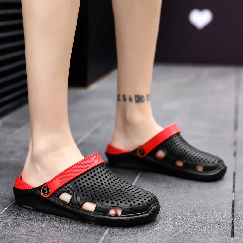 Men's Shoes Spring 2022 New Fashion Casual Sandals Soft Bottom Non-slip Garden Shoes Indoor And Outdoor Dual-use Slippers Men 
Men's Shoes Spring 2022 New Fashion Casual Sandals Soft Bottom Non-slip Garden Shoes Indoor And Outdoor Dual-use Slippers Men