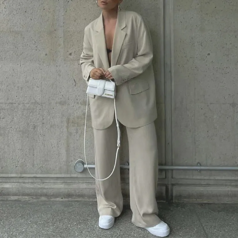 2021 Women Two-piece Set Gray Vintage Office Lady Single Button Notched Blazer Female Loose Elastic High Waist Pants Suits 
2021 Women Two-piece Set Gray Vintage Office Lady Single Button Notched Blazer Female Loose Elastic High Waist Pants Suits