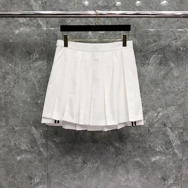 Brand 2021 Fashion Skirts Women High Waist Slim Skirts Above Knee Mini Skirt White Casual Summer Short Pleated Skirt
Brand 2021 Fashion Skirts Women High Waist Slim Skirts Above Knee Mini Skirt White Casual Summer Short Pleated Skirt