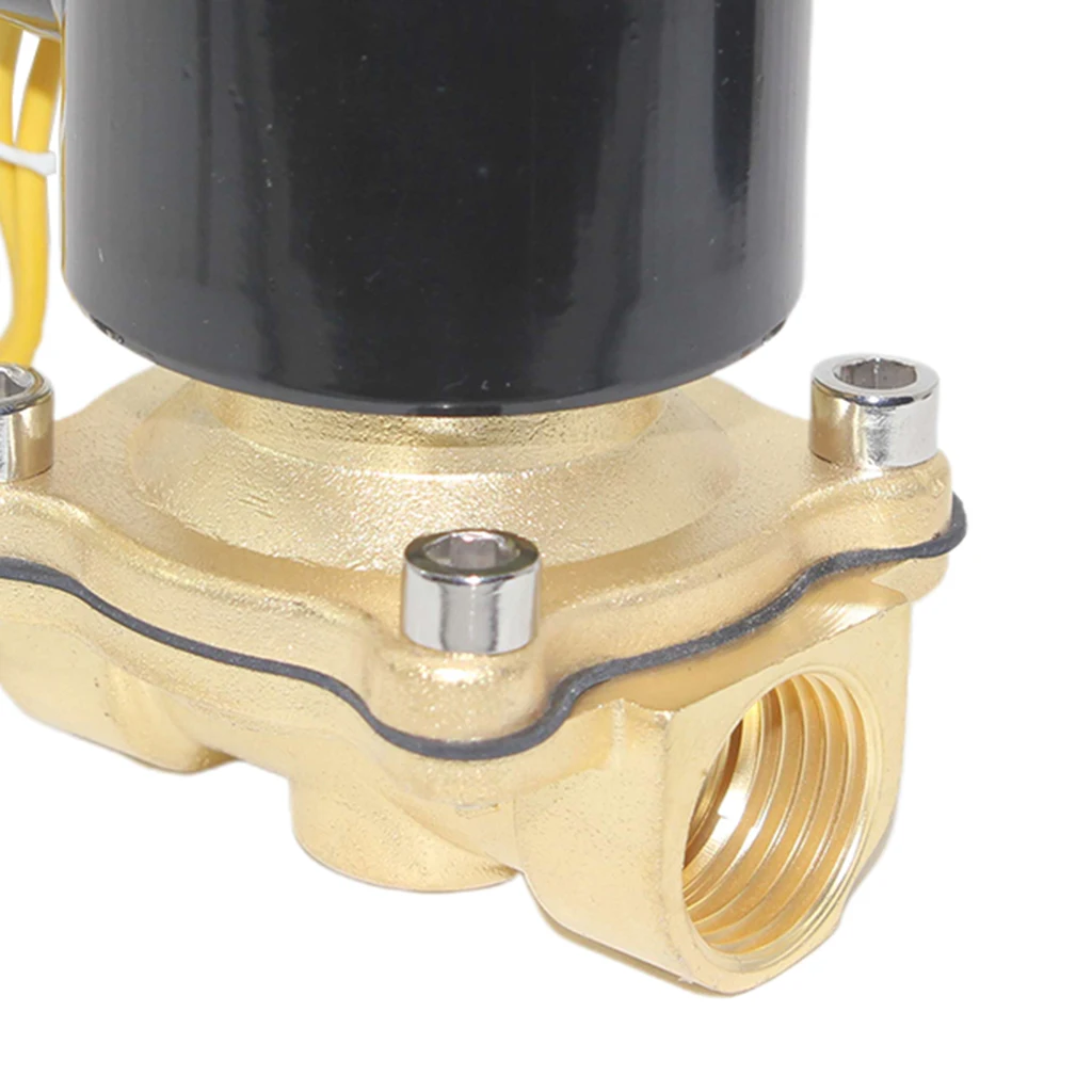 AC110V 1/2' Brass Electric Solenoid Valve Water Air Fuels Gas Normal Closed New
AC110V 1/2' Brass Electric Solenoid Valve Water Air Fuels Gas Normal Closed New