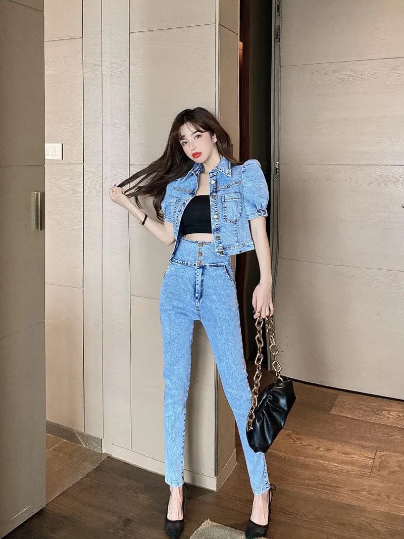 Summer New Women's Suits Sexy Lapel Short Sleeve Denim Tops And High Waist Slim Pencil Pants Fsahion Two Piece Sets
Summer New Women's Suits Sexy Lapel Short Sleeve Denim Tops And High Waist Slim Pencil Pants Fsahion Two Piece Sets