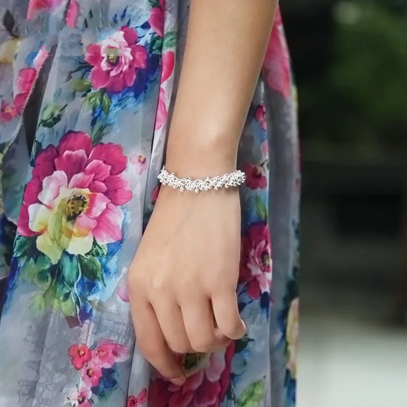 925 Sterling Silver Bracelet Jewelry New Korean Simple Wild Sparkling Bracelet for Student Women Birthday Gifts Wedding Bracelet
925 Sterling Silver Bracelet Jewelry New Korean Simple Wild Sparkling Bracelet for Student Women Birthday Gifts Wedding Bracelet