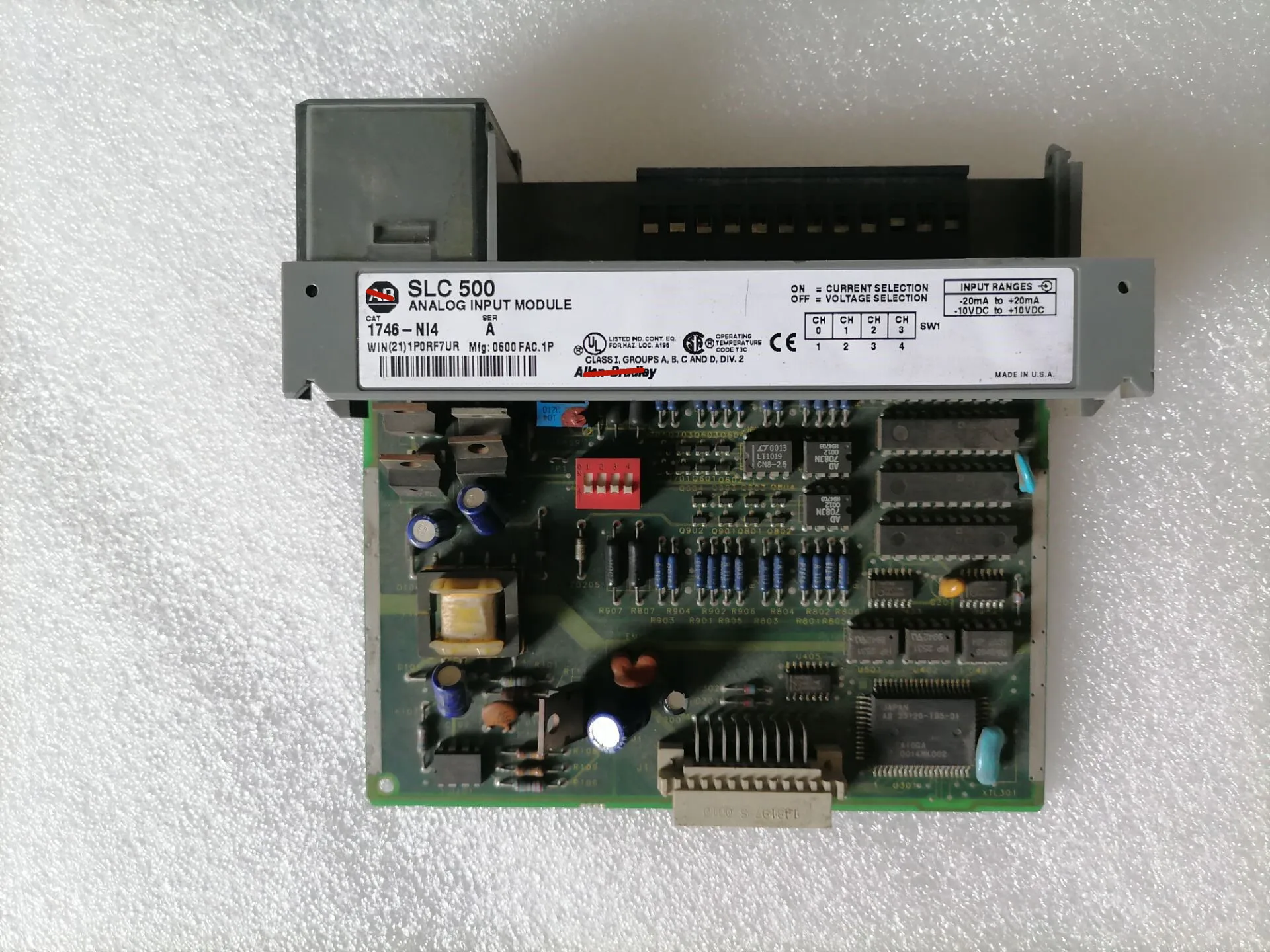 1746-NI4 control module 1746NI4
1746-NI4 control module 1746NI4