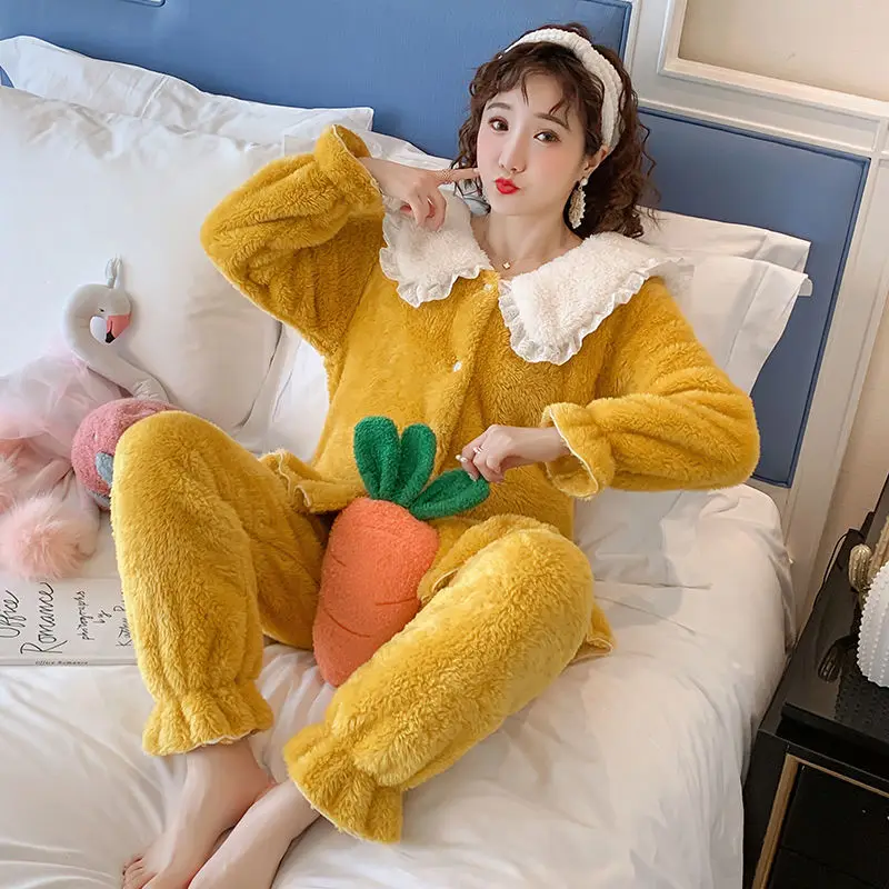 Winter Pajama Set Nightgown Coral Fleece Sleepwear Female Long Sleeve Pyjamas Suit Trouser Suits Casual Home Clothes Nightwear
Winter Pajama Set Nightgown Coral Fleece Sleepwear Female Long Sleeve Pyjamas Suit Trouser Suits Casual Home Clothes Nightwear