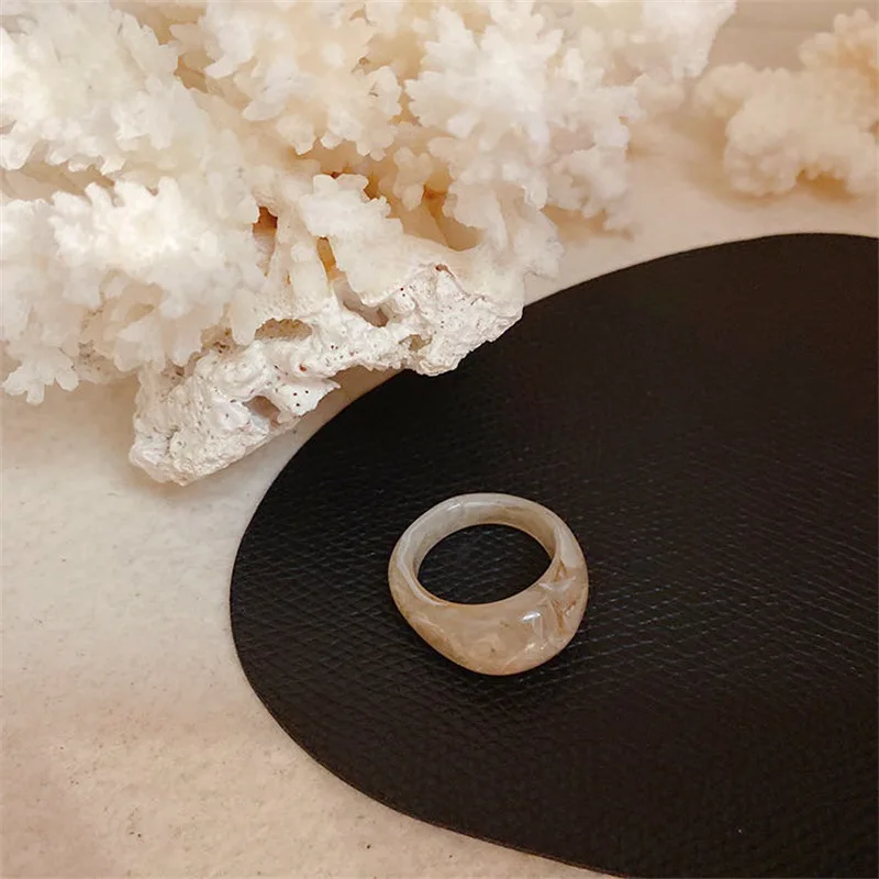 2021 New Colorful Transparent Acrylic Irregular Marble Pattern Ring Resin Tortoise Rings for Women Girls Jewelry
2021 New Colorful Transparent Acrylic Irregular Marble Pattern Ring Resin Tortoise Rings for Women Girls Jewelry