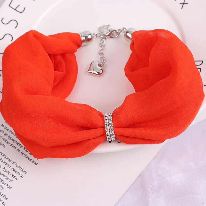 Spring Summer Korean Chiffon Simple Fresh Women's Necklace Small Scarf Neck Guard Sunscreen Simple Classic Crumpled Soft D89
Spring Summer Korean Chiffon Simple Fresh Women's Necklace Small Scarf Neck Guard Sunscreen Simple Classic Crumpled Soft D89