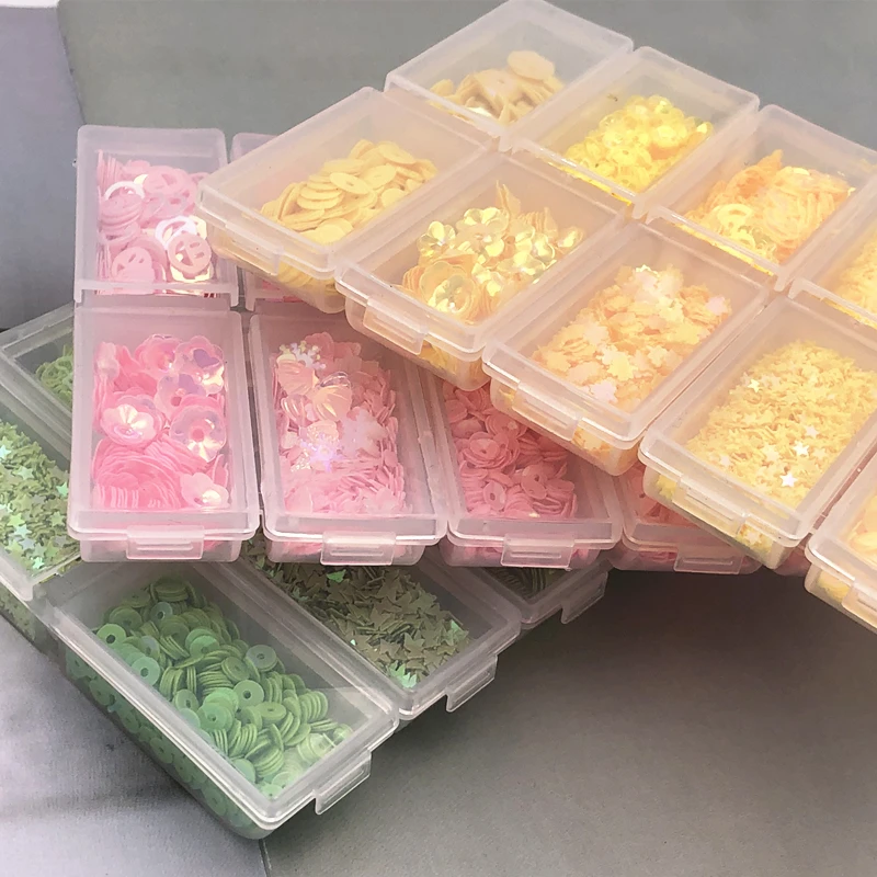 3 Style New Suit Combination Same Color Series Sequins PVC Paillettes Craft DIY Wedding Garment Sewing Lentejuelas Accessories 
3 Style New Suit Combination Same Color Series Sequins PVC Paillettes Craft DIY Wedding Garment Sewing Lentejuelas Accessories