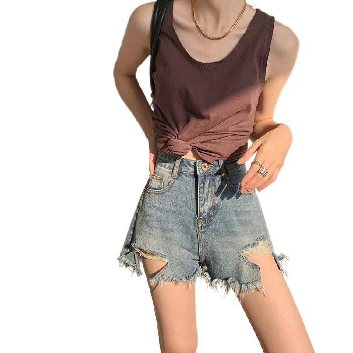 Spring and summer 2021 new burr hole denim shorts women slim, versatile denim shorts hot pants
Spring and summer 2021 new burr hole denim shorts women slim, versatile denim shorts hot pants