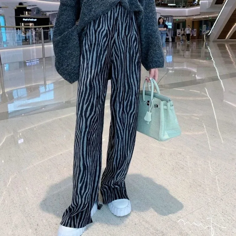 Pants Women Oversized Zebra Pattern High-Waist Trendy Spring Female Elegant Harajuku Trousers Casual Stylish Streetwear Pantalon
Pants Women Oversized Zebra Pattern High-Waist Trendy Spring Female Elegant Harajuku Trousers Casual Stylish Streetwear Pantalon