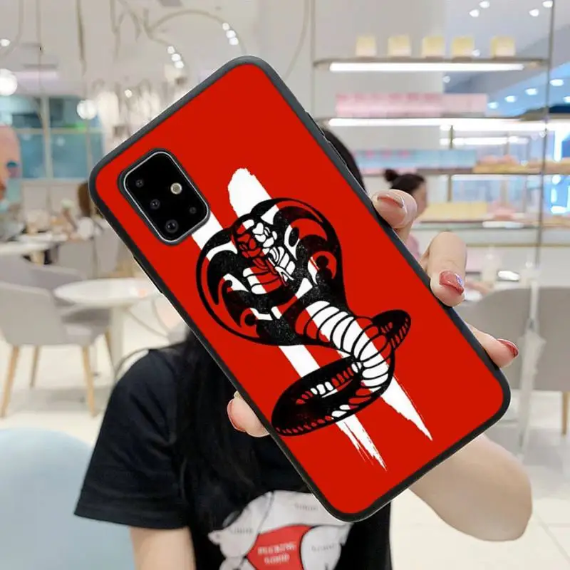 Film Cobra Kai Soft Cover Phone Case For Samsung S9 10 20Plus Note 7 8 9 10 10plus Pro J8 M30 31 A30s A71
Film Cobra Kai Soft Cover Phone Case For Samsung S9 10 20Plus Note 7 8 9 10 10plus Pro J8 M30 31 A30s A71