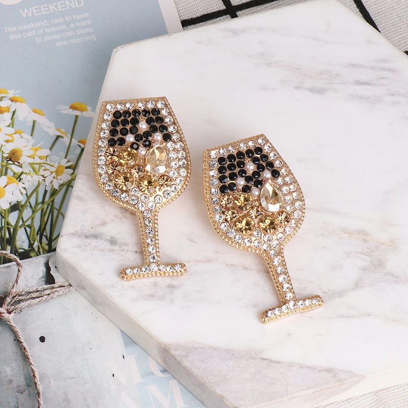 FASHIONSNOOPS New Brand Rhinestone Dangle Earrings For Women Crystal Gift Earrings Handmade Statement Jewelry
FASHIONSNOOPS New Brand Rhinestone Dangle Earrings For Women Crystal Gift Earrings Handmade Statement Jewelry