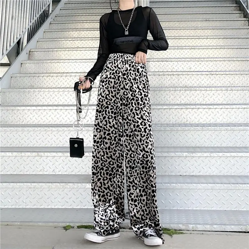 Vintage Pants for Women Leopard Print High Waisted Pants Loose Casual Wide Leg Pant Women Straight Trousers Women
Vintage Pants for Women Leopard Print High Waisted Pants Loose Casual Wide Leg Pant Women Straight Trousers Women