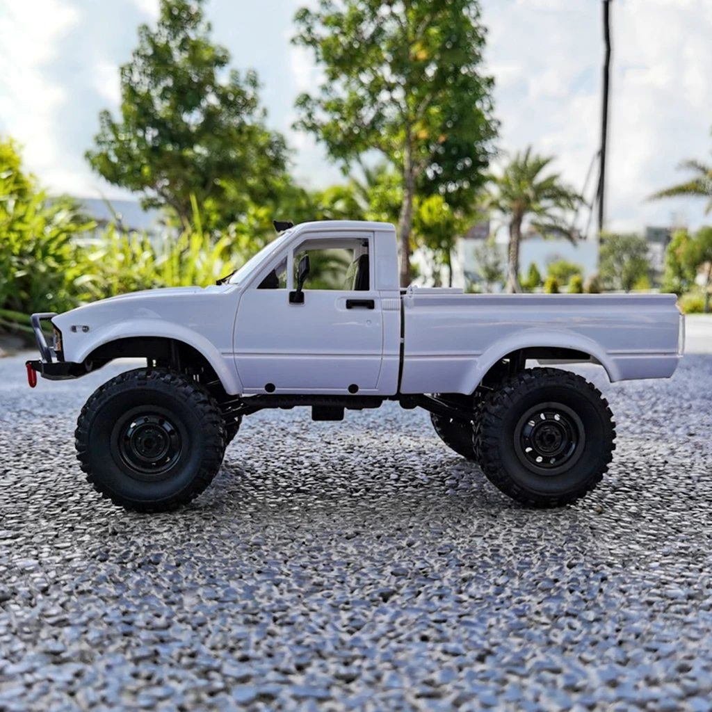 WPL C24-1 1/16 RC автомобиль альпинистский гусеничный пикап в сборе DIY Kit
WPL C24-1 1/16 RC автомобиль альпинистский гусеничный пикап в сборе DIY Kit