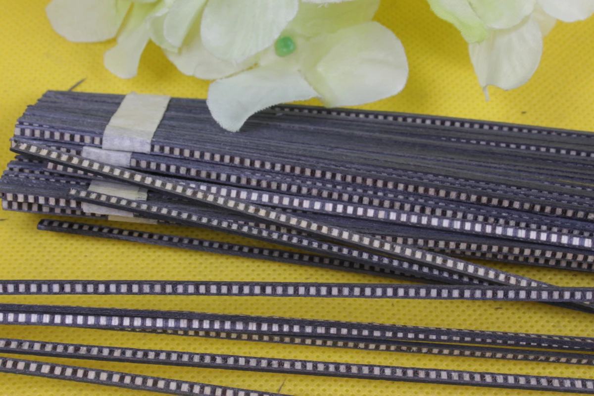 25 Strip Guitar Luthier Purfling Binding Marquetry Inlay 640x2.5x1mm Guitar Parts Accessories#66
25 Strip Guitar Luthier Purfling Binding Marquetry Inlay 640x2.5x1mm Guitar Parts Accessories#66