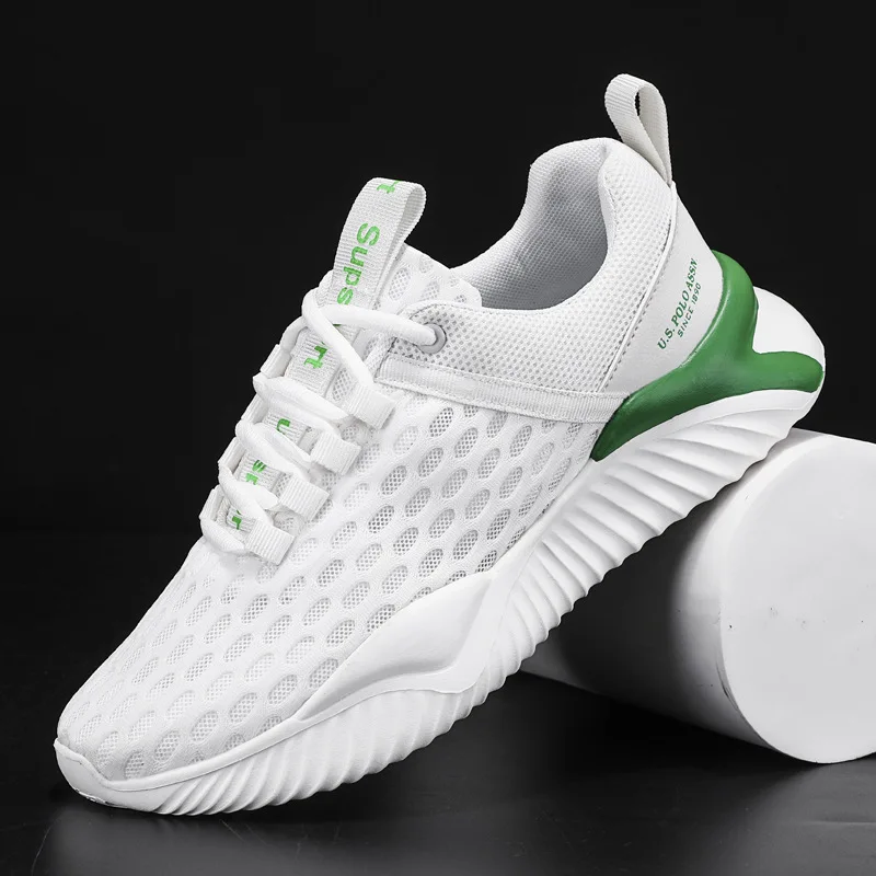2020 men's shoes autumn new trend sports shoes light running shoes men's breathable mesh shoes
2020 men's shoes autumn new trend sports shoes light running shoes men's breathable mesh shoes
