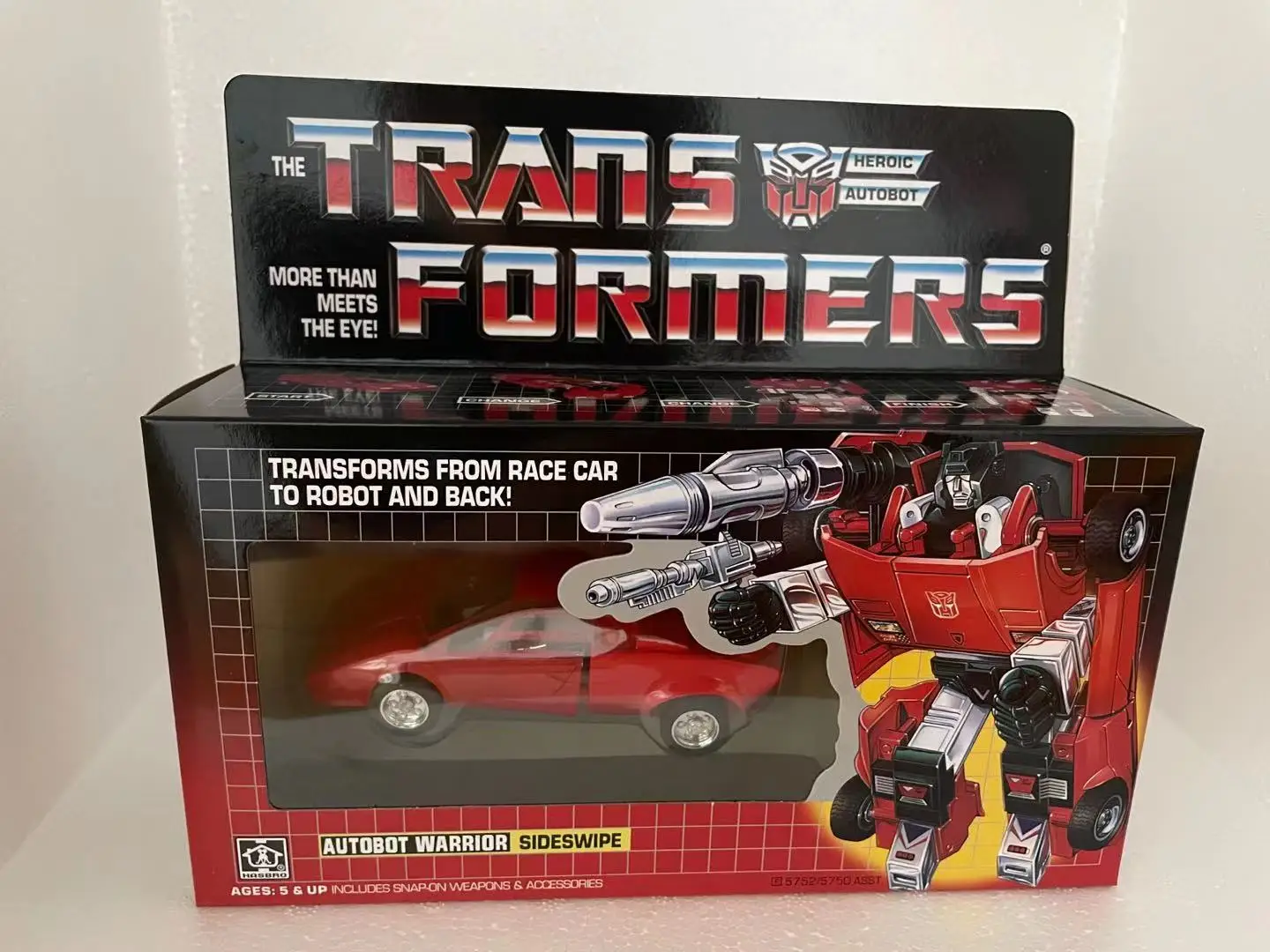 Трансформеры G1 reedition Sideswipe абсолютно новые детские игрушки бесплатная доставка |