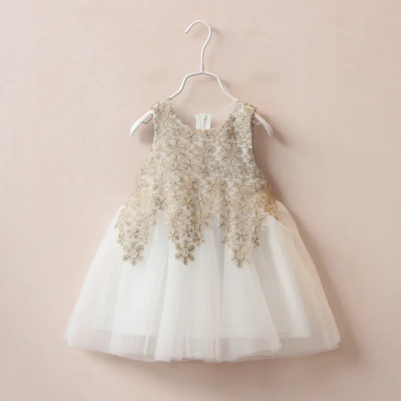 new girls summer dress lace Cutout flowers kids dress baby sweet princess dress children part dress
new girls summer dress lace Cutout flowers kids dress baby sweet princess dress children part dress