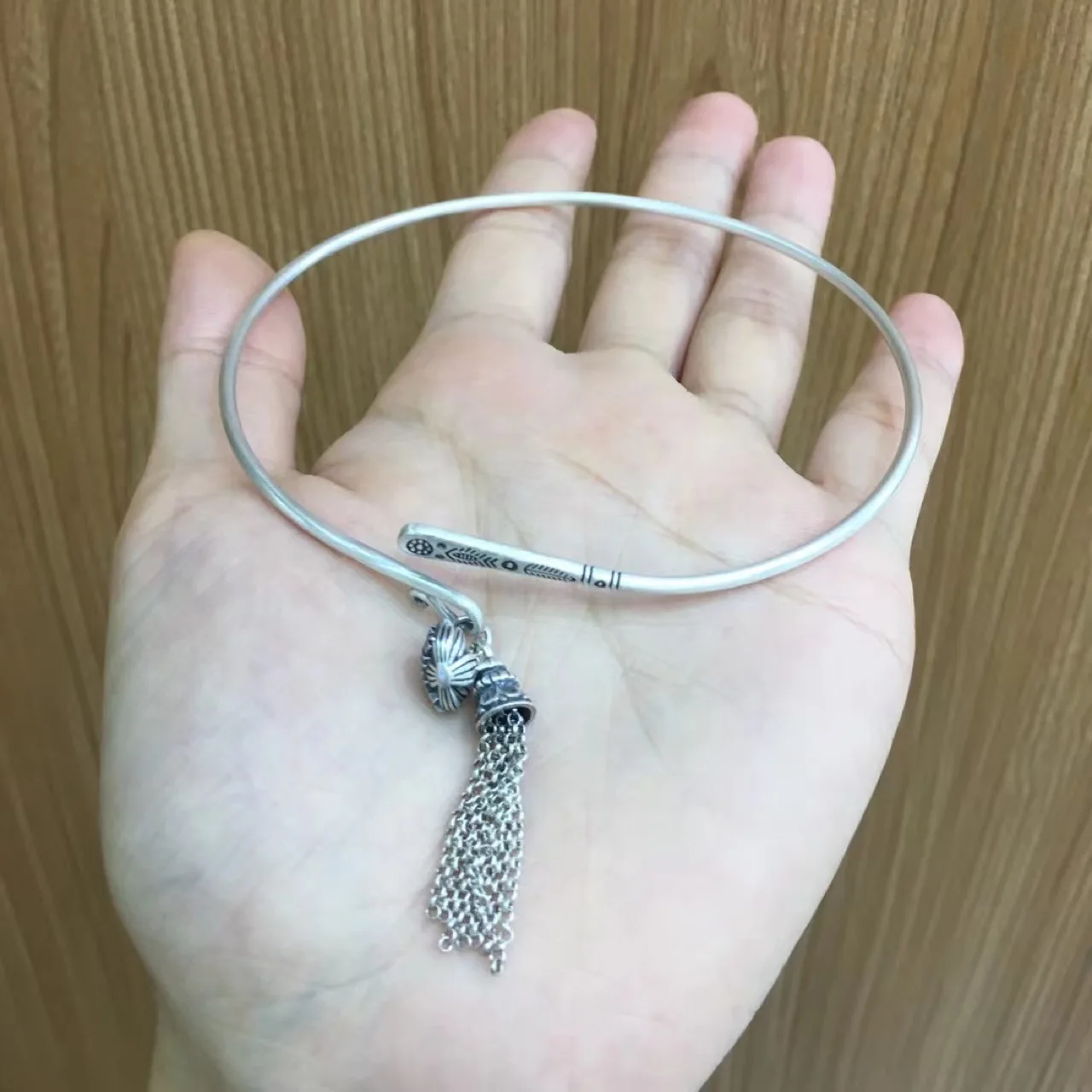 Vintage Lotus Tassel Adjustable Anklets for Women Ethnic 925 Sterling Silver Ankle Bracelets Jewelry Decoration on Foot JL003
Vintage Lotus Tassel Adjustable Anklets for Women Ethnic 925 Sterling Silver Ankle Bracelets Jewelry Decoration on Foot JL003