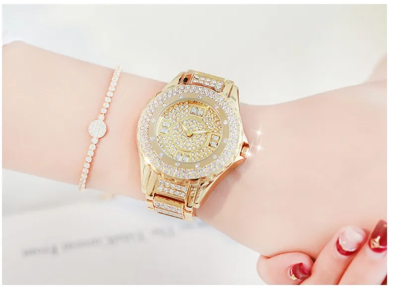AliExpress sells women's watches, all over the sky, steel band rhinestone watches, flash diamonds and diamond-encrusted fashi
AliExpress sells women's watches, all over the sky, steel band rhinestone watches, flash diamonds and diamond-encrusted fashi