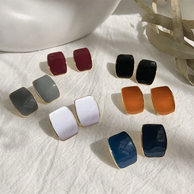 New Popular Stud Drop Glazed Stud Candy-colored Stud Korean Fashion Earrings for Women 2021 Trend Jewelry Wholesale
New Popular Stud Drop Glazed Stud Candy-colored Stud Korean Fashion Earrings for Women 2021 Trend Jewelry Wholesale