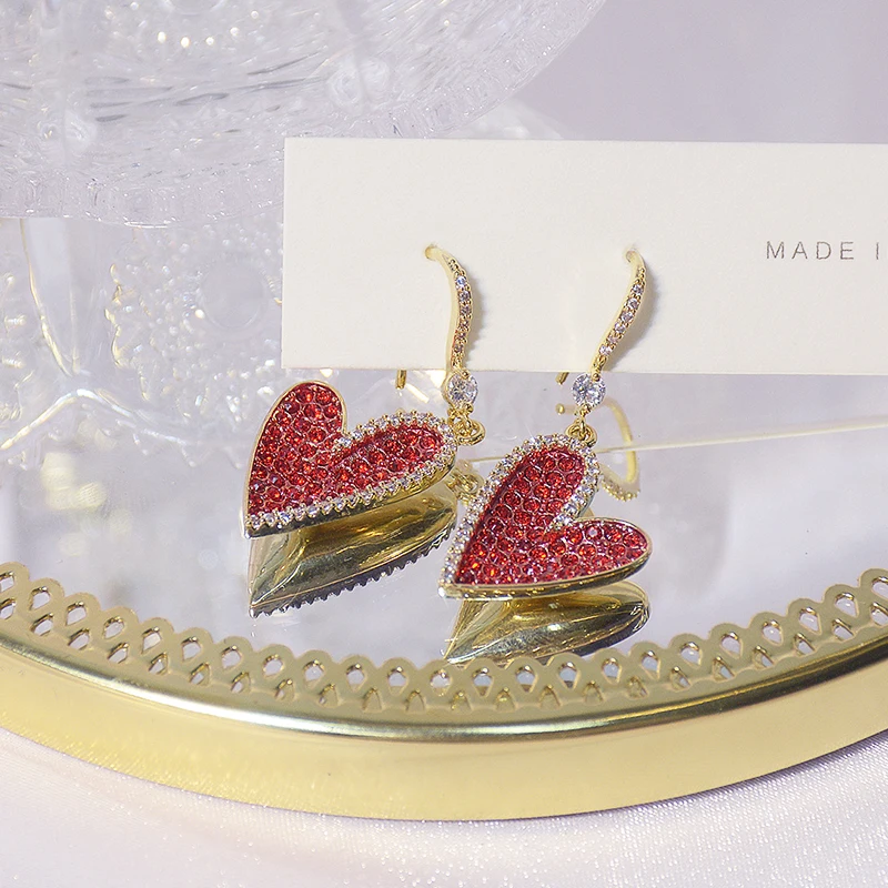 Korean Hot 14k Real Gold Jewelry Red Heart Earrings for Women Top High Quality AAA Shiny Zirconia S925 Silver Needle Party Gift 
Korean Hot 14k Real Gold Jewelry Red Heart Earrings for Women Top High Quality AAA Shiny Zirconia S925 Silver Needle Party Gift
