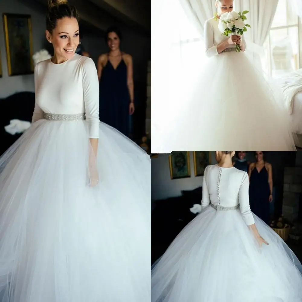 2020 Princess Ball Gown Wedding Dresses Jewel 3/4 Sleeve Sweep Train Sash Crystal Garden Country Bridal Gowns vestido de novia
2020 Princess Ball Gown Wedding Dresses Jewel 3/4 Sleeve Sweep Train Sash Crystal Garden Country Bridal Gowns vestido de novia