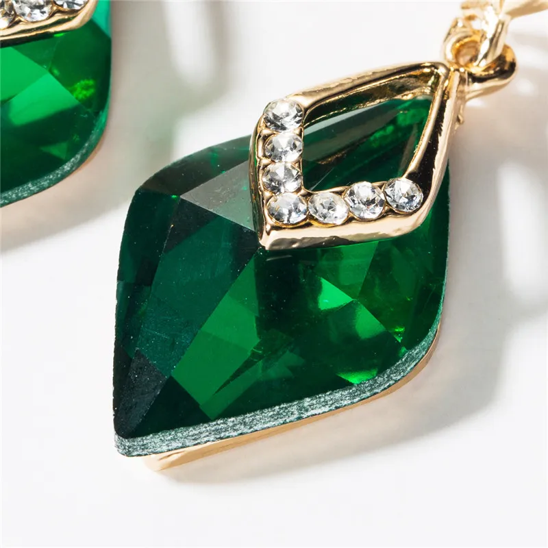 High Quality Glass Crystal Water Drop Dangle Earrings for Women Fashion Jewelry Bohemian Collection Earrings
High Quality Glass Crystal Water Drop Dangle Earrings for Women Fashion Jewelry Bohemian Collection Earrings