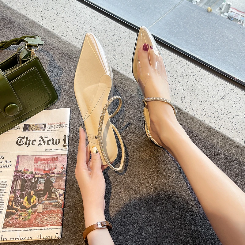 Baotou sandals female 2021 spring new thick high-heeled rhinestones ins fairy style pointed toe buckle single shoes
Baotou sandals female 2021 spring new thick high-heeled rhinestones ins fairy style pointed toe buckle single shoes