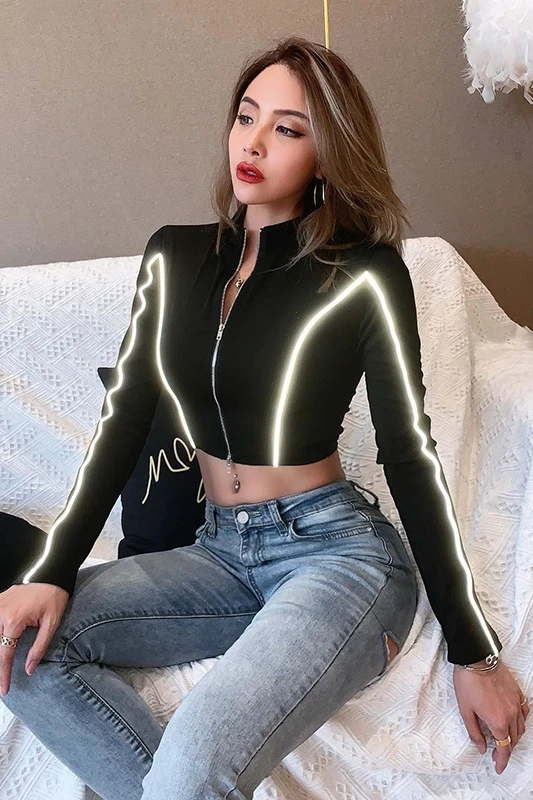 2020 autumn cool style luminous reflective strip knitted long-sleeved cardigan all-match slim top t-shirt
2020 autumn cool style luminous reflective strip knitted long-sleeved cardigan all-match slim top t-shirt