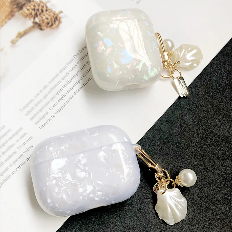 Luxury Cute Pearl Shell metal Keychain Silicone Headphone Earphone case for Airpods 1 2 pro Lovely Glossy Wireless Headset cover
Luxury Cute Pearl Shell metal Keychain Silicone Headphone Earphone case for Airpods 1 2 pro Lovely Glossy Wireless Headset cover