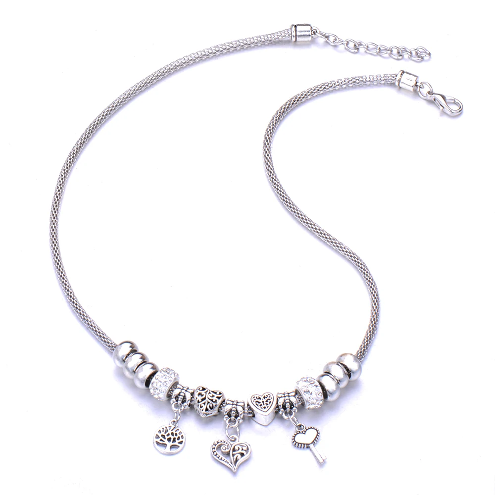 2020 Beaded necklace Couple alloy beads heart-shaped key chain necklace pendant women's retro multi-layer jewelry Sweater chain
2020 Beaded necklace Couple alloy beads heart-shaped key chain necklace pendant women's retro multi-layer jewelry Sweater chain