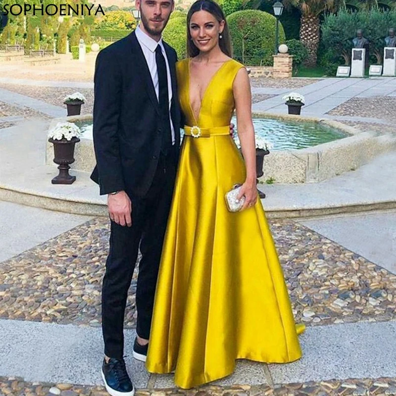 New Arrival Vestidos Evening Dress 2021 Sexy V-neck Elegant Satin Evening Gown Long Bow Plus size dress Vestido de festa
New Arrival Vestidos Evening Dress 2021 Sexy V-neck Elegant Satin Evening Gown Long Bow Plus size dress Vestido de festa