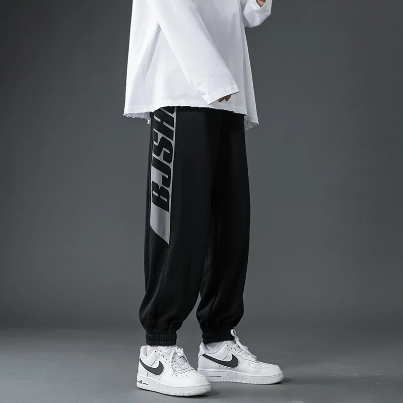 Мужские спортивные штаны в гонконгском стиле, трендовые спортивные брюки, новинка, свободные облегающие баскетбольные повседневные штаны ...
Мужские спортивные штаны в гонконгском стиле, трендовые спортивные брюки, новинка, свободные облегающие баскетбольные повседневные штаны ...