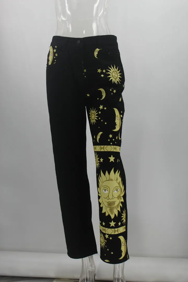 Womens Cool Hip Hop Sun Star Print Mom Jeans Black High Waist Vintage Jeans Pant Loose for Women Elegant Straight Denim Trouser
Womens Cool Hip Hop Sun Star Print Mom Jeans Black High Waist Vintage Jeans Pant Loose for Women Elegant Straight Denim Trouser
