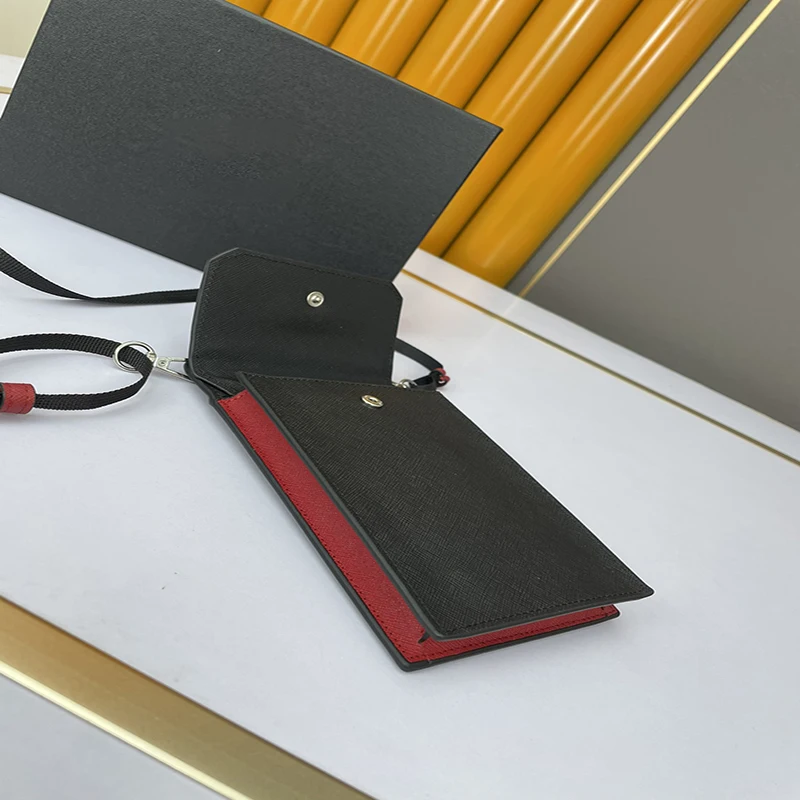 2021 new hot style unisex casual versatile fashion simple atmospheric trend mobile phone bag
2021 new hot style unisex casual versatile fashion simple atmospheric trend mobile phone bag