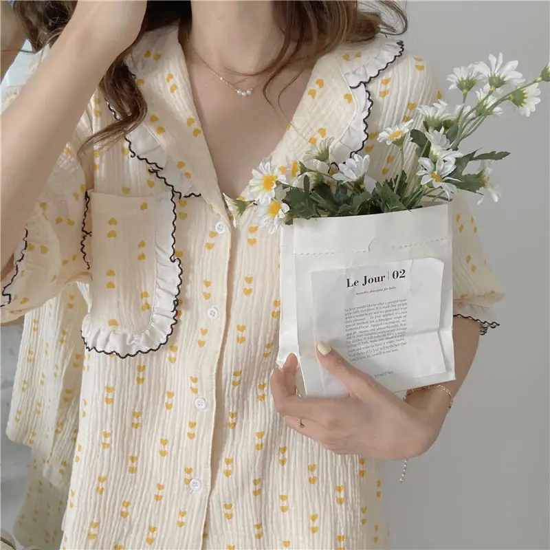 QWEEK Cotton Homewear Women Korean Pajamas for Girls Summer 2021 Pyjamas Femme Kawaii Pijamas Love Print Sleepwear Loungewear
QWEEK Cotton Homewear Women Korean Pajamas for Girls Summer 2021 Pyjamas Femme Kawaii Pijamas Love Print Sleepwear Loungewear