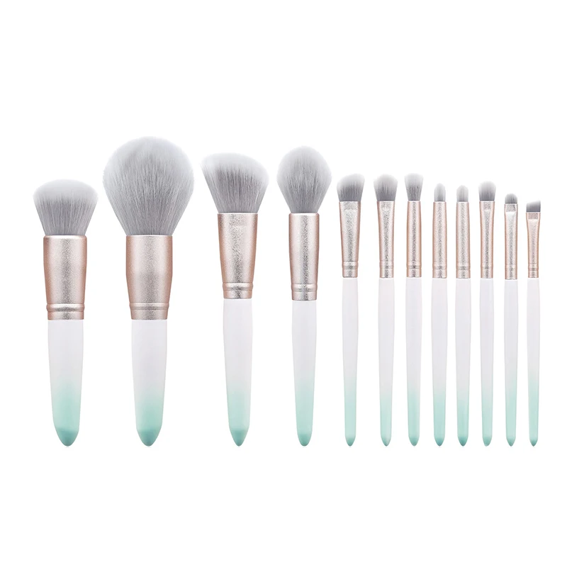 12Pcs Makeup Brushes Set Powder Foundation Eyeshadow Lip Contour Concealer Smudge Brush Tool
12Pcs Makeup Brushes Set Powder Foundation Eyeshadow Lip Contour Concealer Smudge Brush Tool
