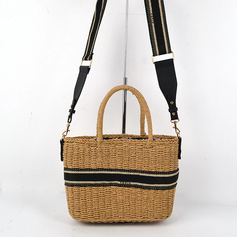 2021 New Fashion and Luxury Ladies Straw Woven Bag Designer Series Classic High-quality Shoulder Bag Hand-woven Women's Handbag
2021 New Fashion and Luxury Ladies Straw Woven Bag Designer Series Classic High-quality Shoulder Bag Hand-woven Women's Handbag