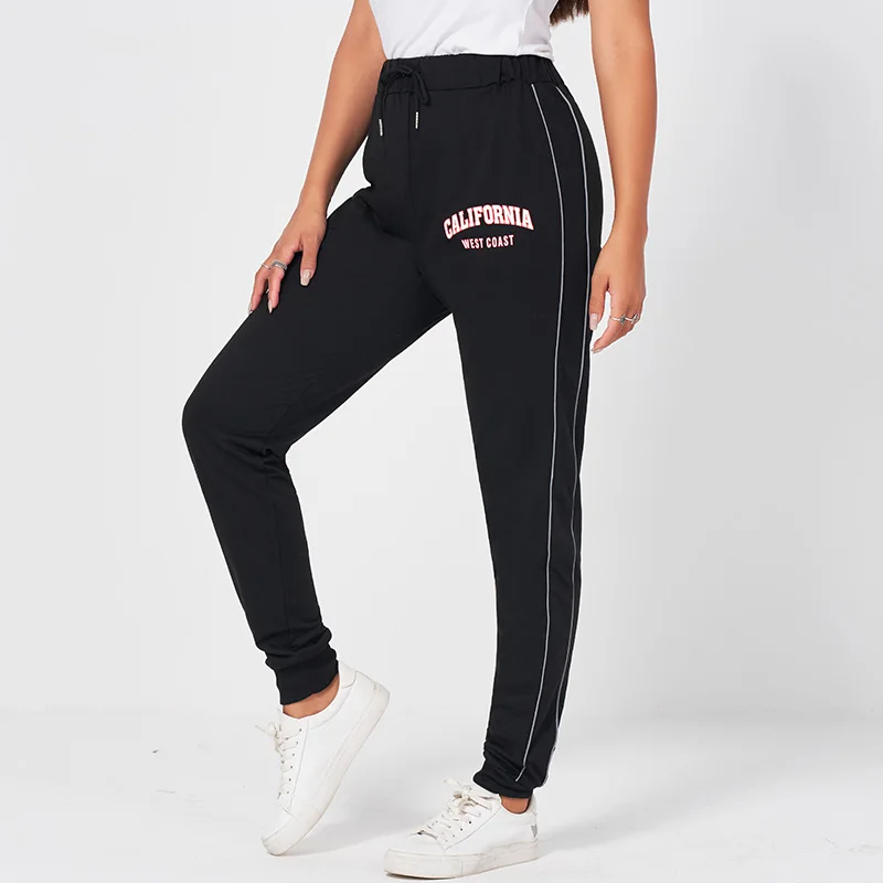 Spring Summer New Fashion Women's Letters Printed Ribbon Stitching Elastic Waist Drawstring Loose and Versatile Casual Sport
Spring Summer New Fashion Women's Letters Printed Ribbon Stitching Elastic Waist Drawstring Loose and Versatile Casual Sport