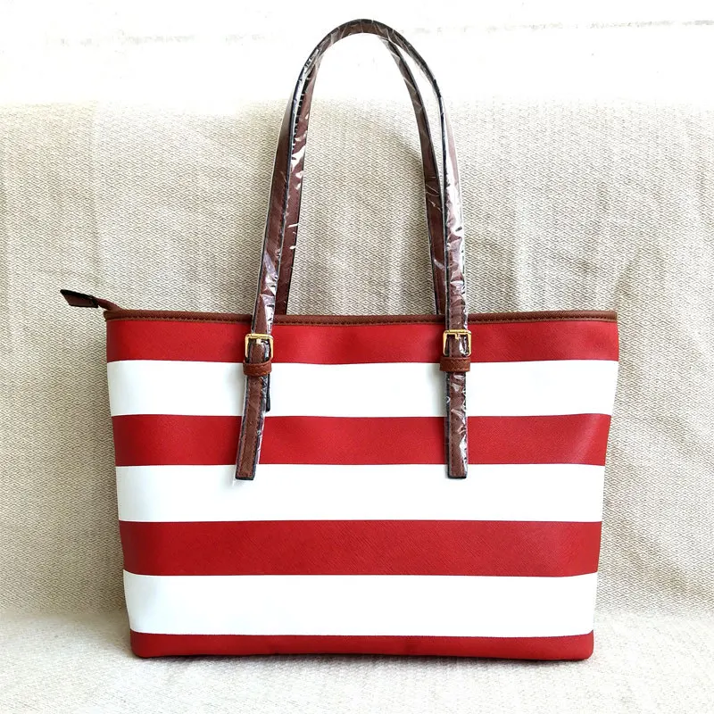 Famous Designer Bags Women Leather Handbags Luxury Ladies Hand Bags Purse Fashion Shoulder Bags Female Retro Tote Shoulder Bags
Famous Designer Bags Women Leather Handbags Luxury Ladies Hand Bags Purse Fashion Shoulder Bags Female Retro Tote Shoulder Bags