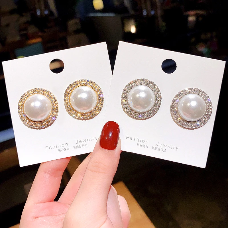 New Popular Design 14K Real Gold Round Crystal Big Pearl Earrings for Women Girl Jewelry S925 Silver Needle AAA Zircon Stud Gift
New Popular Design 14K Real Gold Round Crystal Big Pearl Earrings for Women Girl Jewelry S925 Silver Needle AAA Zircon Stud Gift