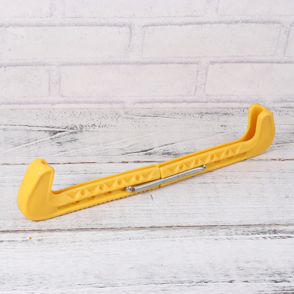 1 Pair Ice Guards Adjustable Ice Walking Guards Ice Hockey Figure Protector Covers (Yellow)
1 Pair Ice Guards Adjustable Ice Walking Guards Ice Hockey Figure Protector Covers (Yellow)