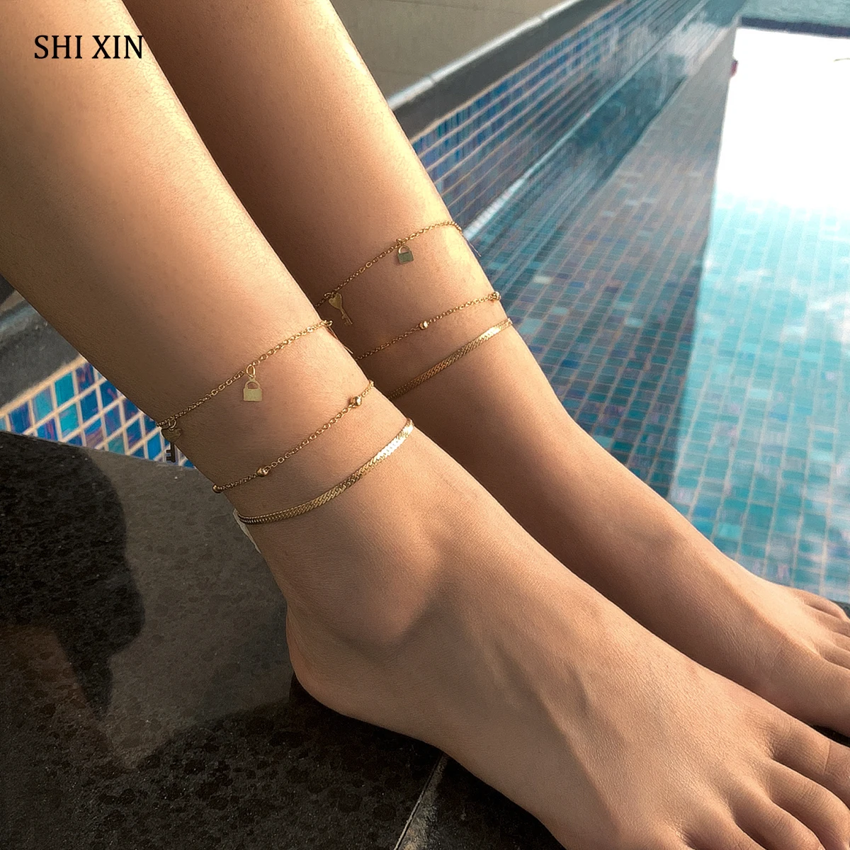 SHIXIN Boho Key/Lock Pendant Ankle Bracelet Set for Women Charm Thin Chain Padlock Anklet Bracelet on the Leg Foot Chain Jewelry
SHIXIN Boho Key/Lock Pendant Ankle Bracelet Set for Women Charm Thin Chain Padlock Anklet Bracelet on the Leg Foot Chain Jewelry
