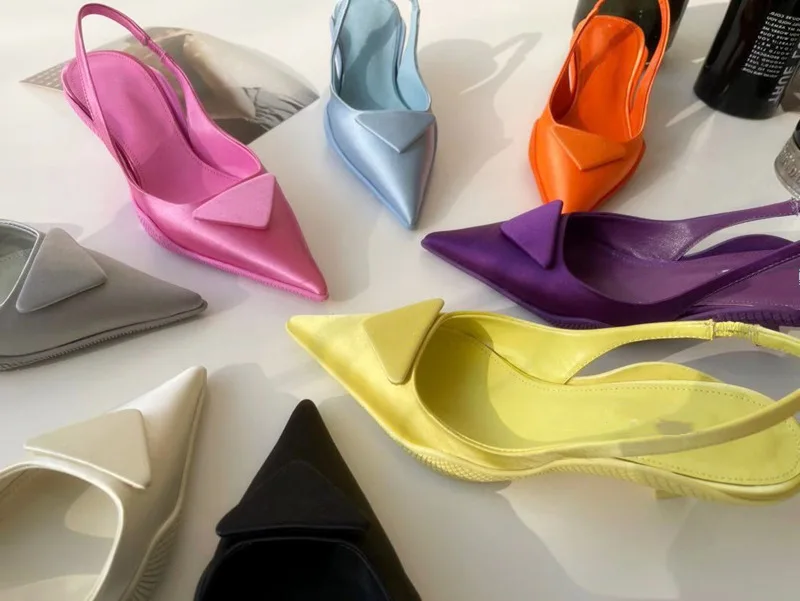 2021 new women's shoes triangle letter cat heel sexy pointed shoes sandals fairy candy shoes
2021 new women's shoes triangle letter cat heel sexy pointed shoes sandals fairy candy shoes