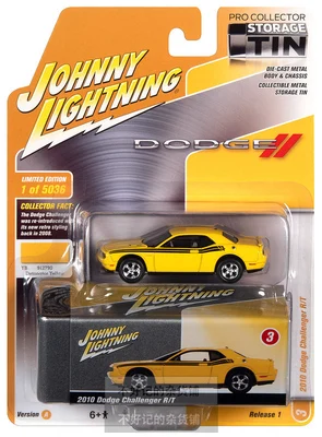 Johnny lightning 1:64 2010 Dodge Challenger Collection of Die-casting Simulation Alloy Model Car Children Toys
Johnny lightning 1:64 2010 Dodge Challenger Collection of Die-casting Simulation Alloy Model Car Children Toys