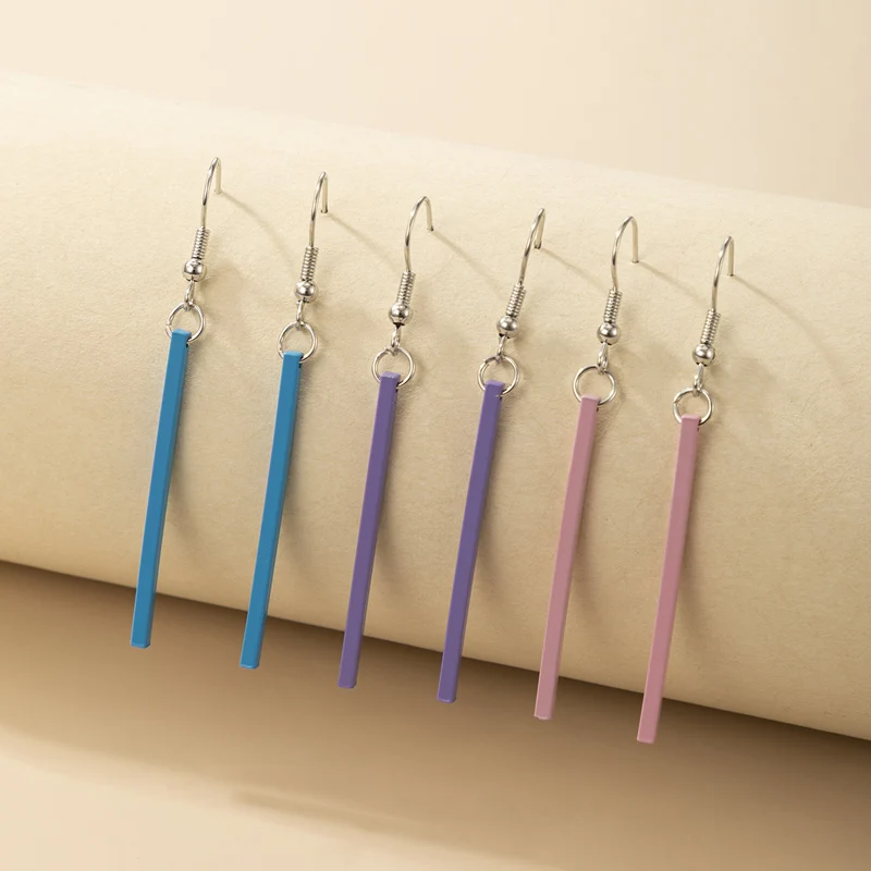 HuangTang Vintage Stick Earrings for Women Female Punk Minimalist silver Gold Color Long Earrings Trend Jewelry Party Gift 17174
HuangTang Vintage Stick Earrings for Women Female Punk Minimalist silver Gold Color Long Earrings Trend Jewelry Party Gift 17174