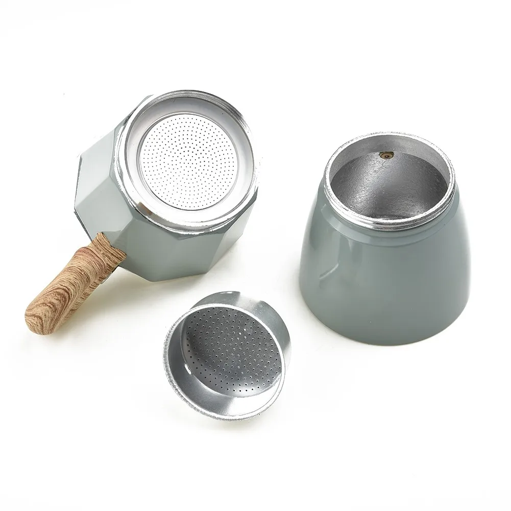 150ml/300ml Coffee Maker Aluminum Italian Moka Espresso Aluminum Percolator Stove Top Pot Italian Drip Pot With Strainer
150ml/300ml Coffee Maker Aluminum Italian Moka Espresso Aluminum Percolator Stove Top Pot Italian Drip Pot With Strainer