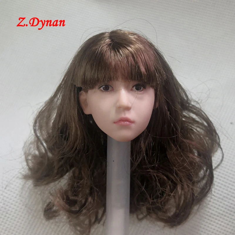 1/6 Sweet beauty girl head sculpted female brown curly hair with bangs head sculpt for 12'' TBLeague jiaou doll accessories
1/6 Sweet beauty girl head sculpted female brown curly hair with bangs head sculpt for 12'' TBLeague jiaou doll accessories